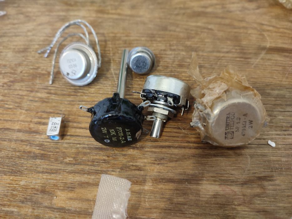 Potencjometry UNITRA części elektroniczne PRL Kasprzak Diora Tonsil