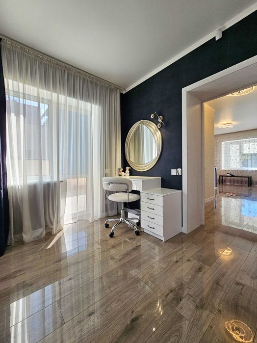 Продаж 2х рівневої квартири з великою терасою! ЖК Другий Парковий