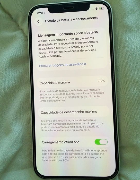 iPhone 12 (branco, 64GB)