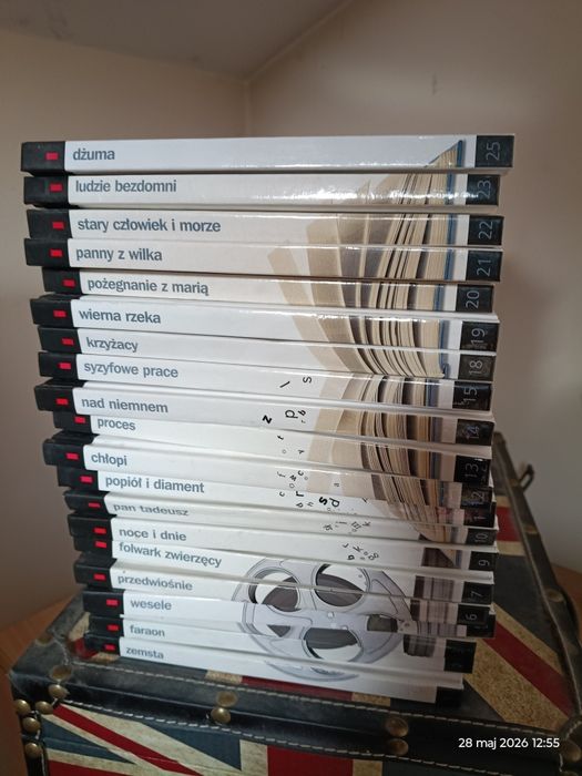 Książki na płycie DVD.