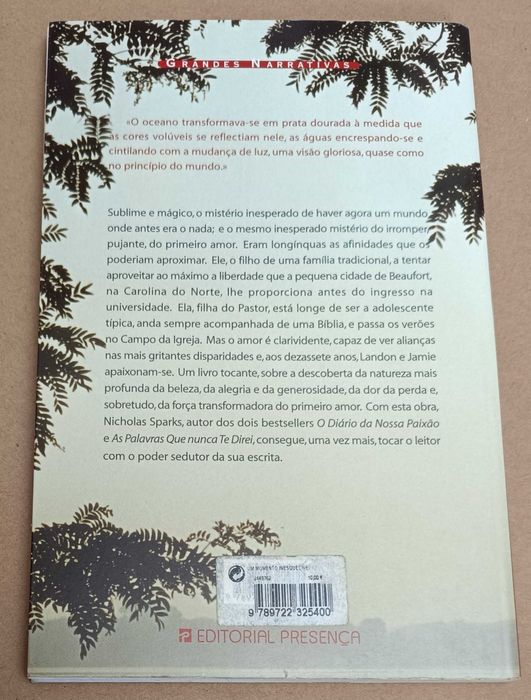 Livro "Um Momento Inesquecível"