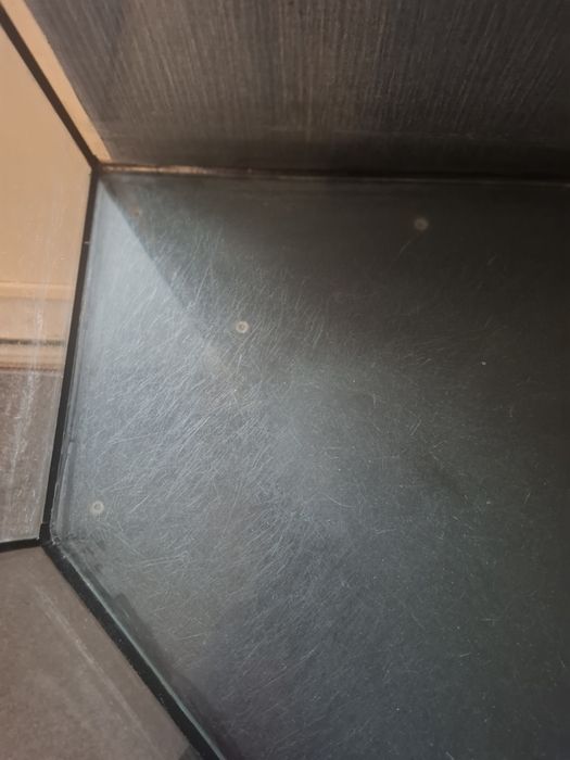 Кутовий акваріум на 280 л разом з тумбою