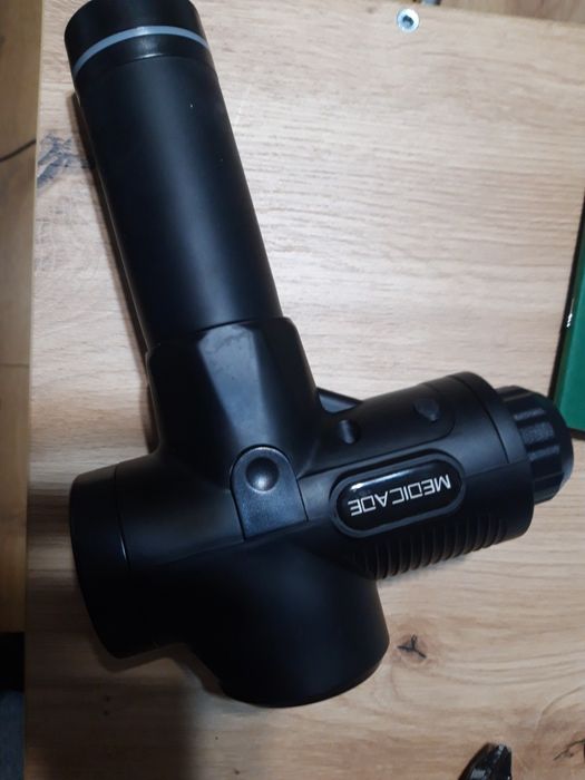 Pistolet do masażu Medicade Impact Pro + futerał