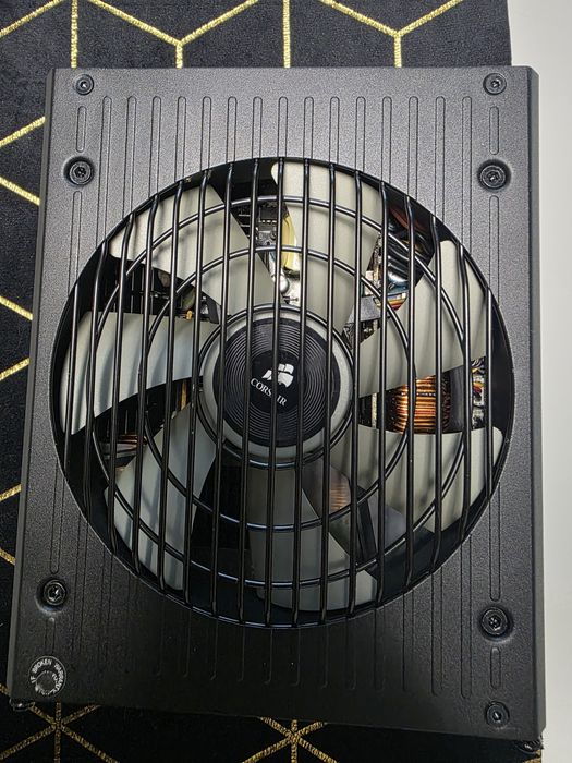 Блок живлення Corsair RM750 Б/В