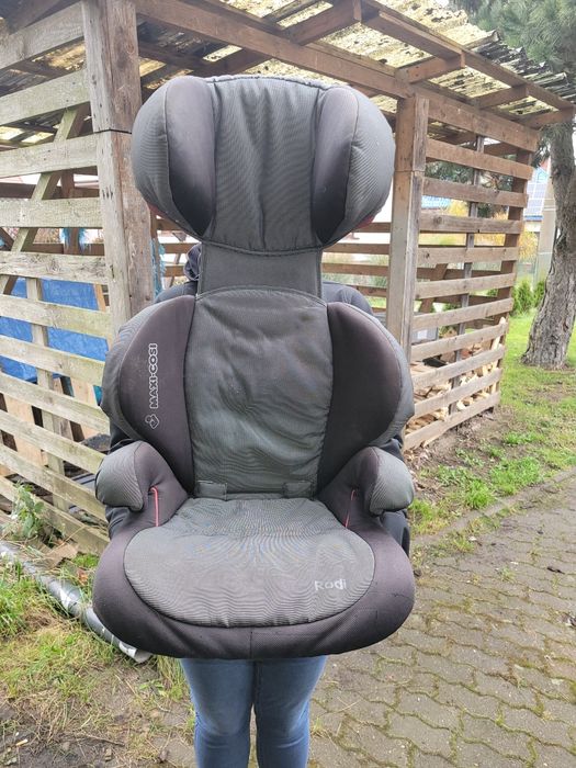 Fotelik samochodowy Maxi Cosi Rodi 15-36kg