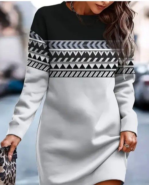 Туніка,нова ,поліестер на флісі, розмір 46-48, довжина -88 см!!