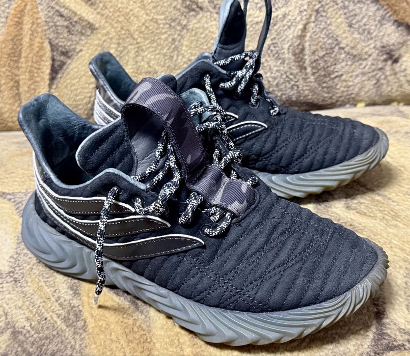 Женские кроссовки Adidas Sobakov 38 размер