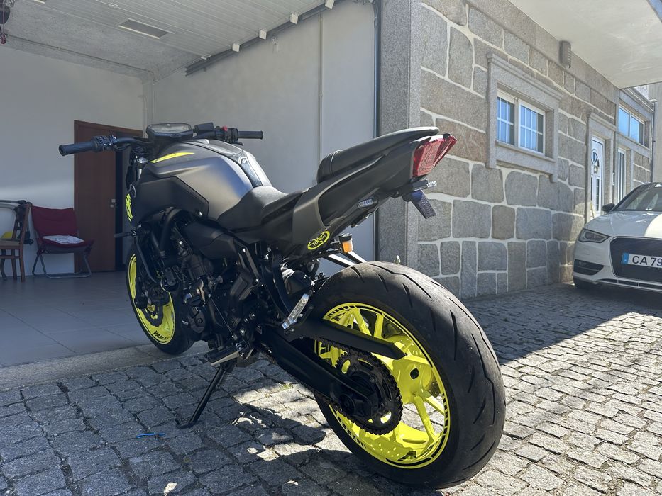 Yamaha MT 07 2018 com 22.000