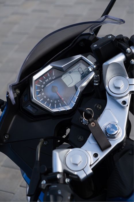 Продам мотоцикл Loncin