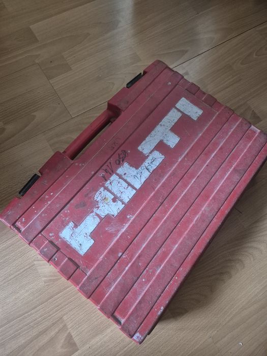 wiertarka Hilti SF 121 A