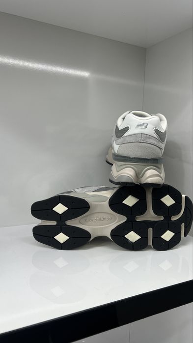Кросівки New Balance 9060 сірі (41–46)