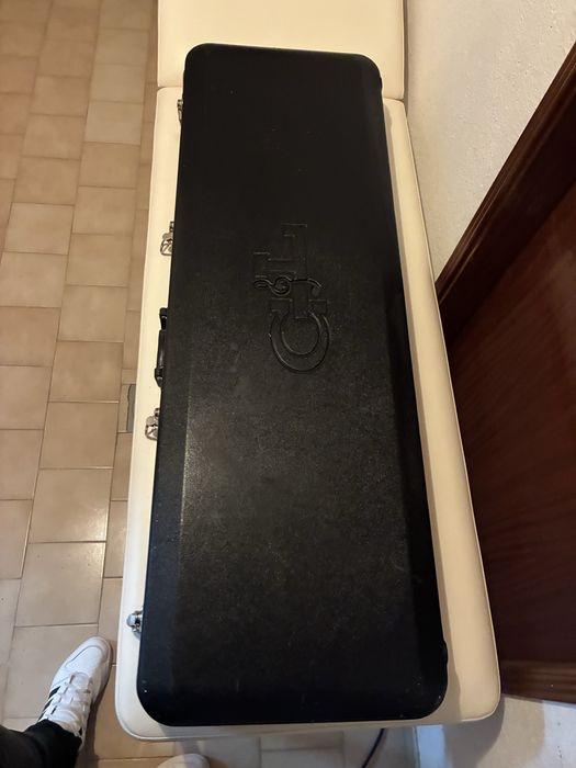 Baixo G&L L-1505 (USA)