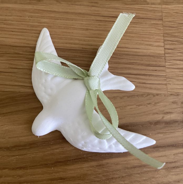 Andorinha/pomba em gesso perfumado lembranças batizados, casamentos