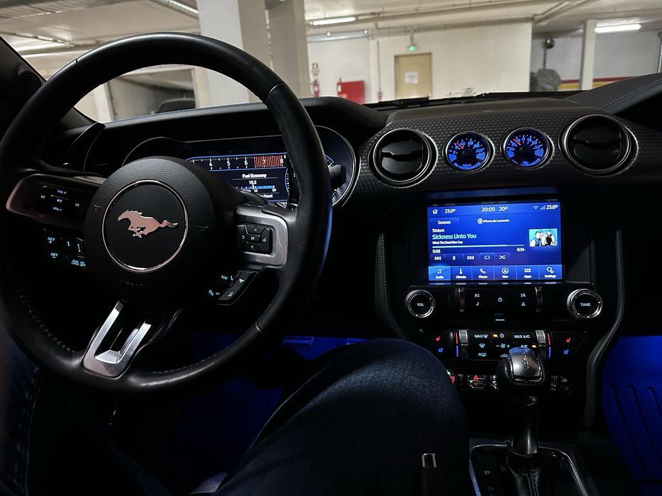 Mustang Ecoboost 2.3 full extras