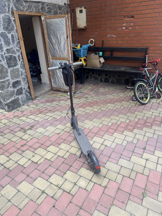 Самокат Xiaomi m365pro