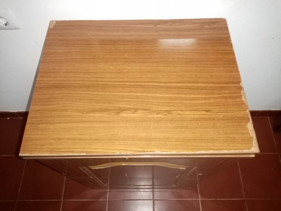 Máquina antiga de costura SINGER