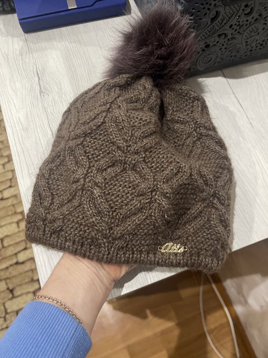 Шапка  жіноча зимова