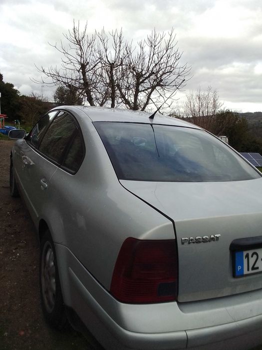 VW Passat – a andar – precisa de reparações na direção