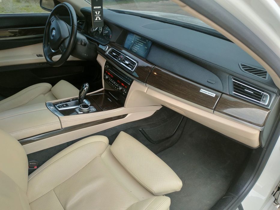 Продам BMW 740 , 3.0 бензин, 2011р.