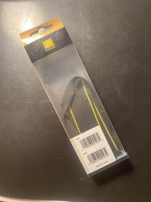 Fita Nikon AN-6W Nova