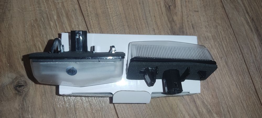 Набори (2Плафони) led підсвічування номера для Toyota LEXUS Mitsubishi