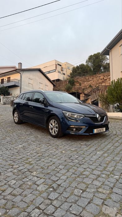 Renault Megane 1.5 dCi Limited — photo 2