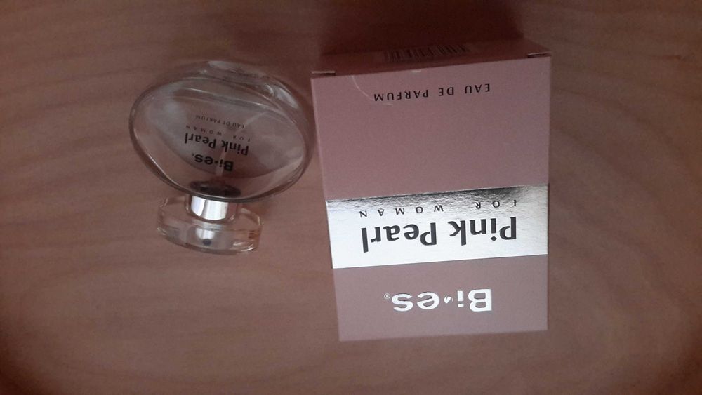 Флакон порожній від парфумів