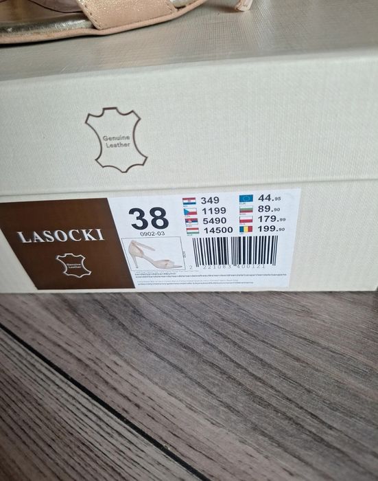 Złote sandałki szpilki 38 i 2/3 lasocki