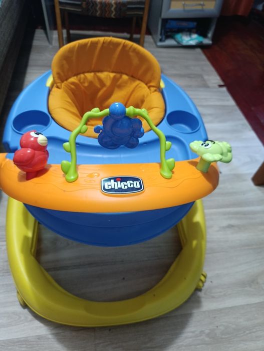 Ходунки дитячі Chicco