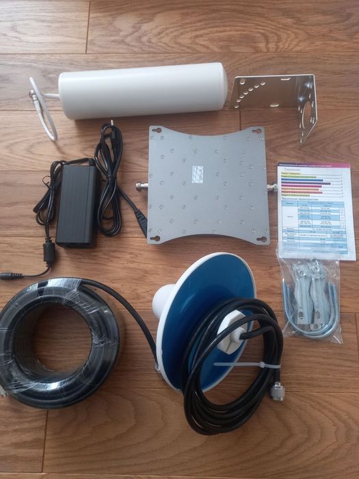 Репітер GSM 900 2600 підсилювач мобільного зв'язку усилитель связи