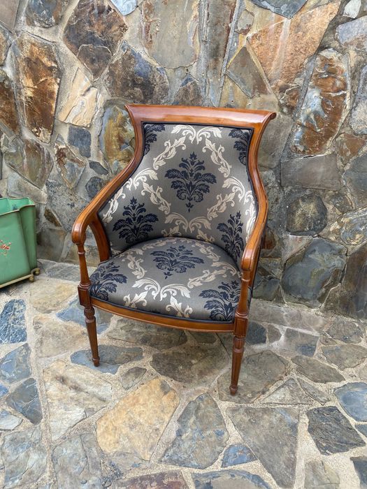 Cadeirão Bergére Antigo Madeira exótica 93 cm