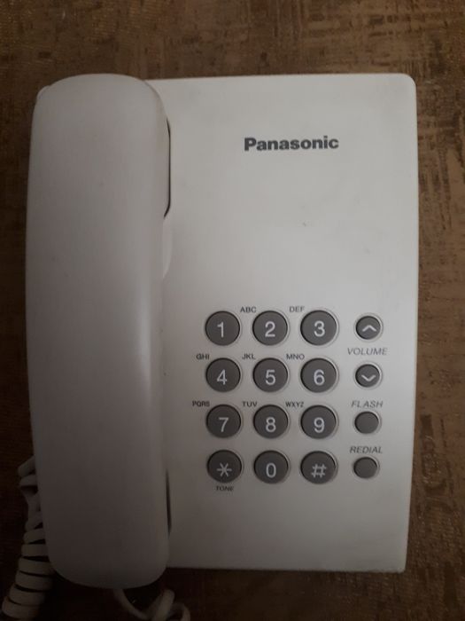 Стационарный телефон