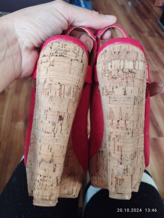 Letnie buty na koturnie korek roz.38