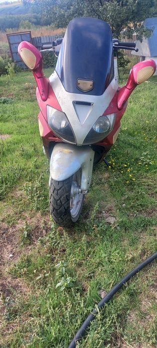 Продам скутер 150 куб