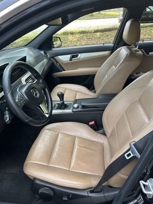 Mercedes C200 2.2 CDI