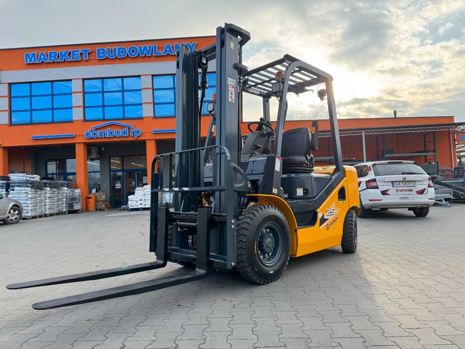 Heli GMM-FL25 Wózek widłowy GoodMajster Machinery 2,5t; diesel;