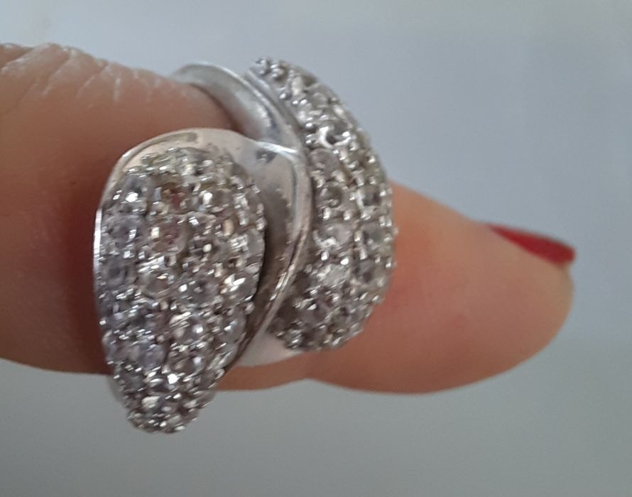 Каблучка, срібло. 18 розмір. Цирконій