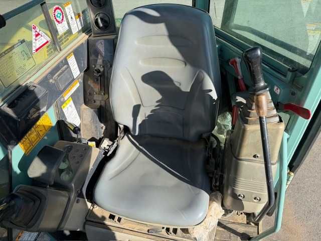 Гусеничний екскаватор Yanmar B7-5B