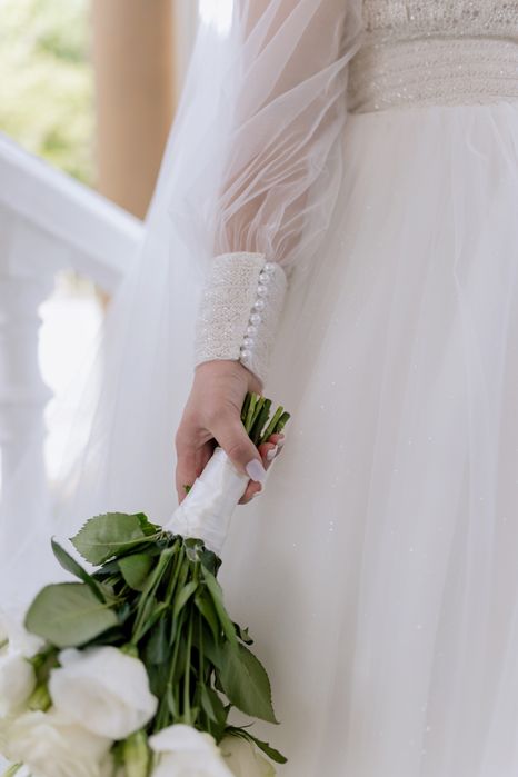 Продам весільну сукню.Розмір 46