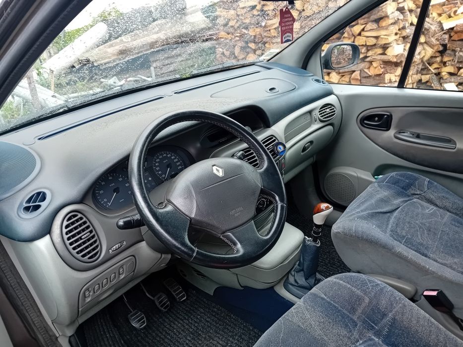 Renault Senik 2000