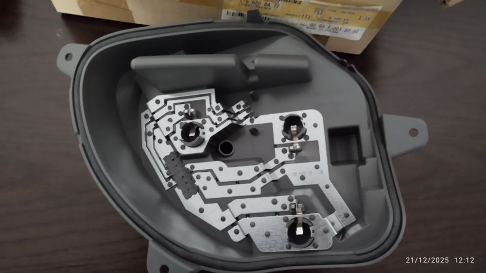 Suporte de Óptica Traseira Direita