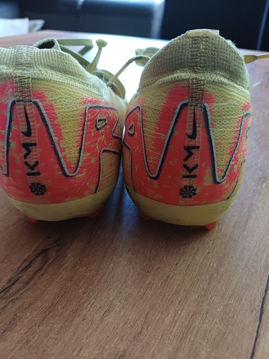 Buty sportowe korki Nike Merculiar