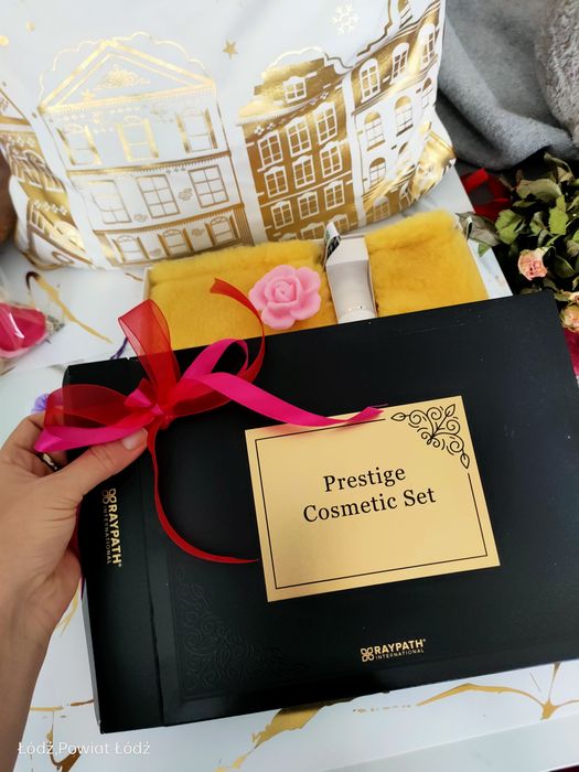 Spa set Raypath z kremem i rekawicami