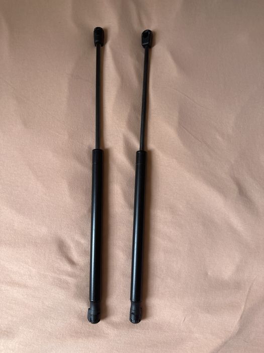 Упоры капота Lexus LS460 LS600