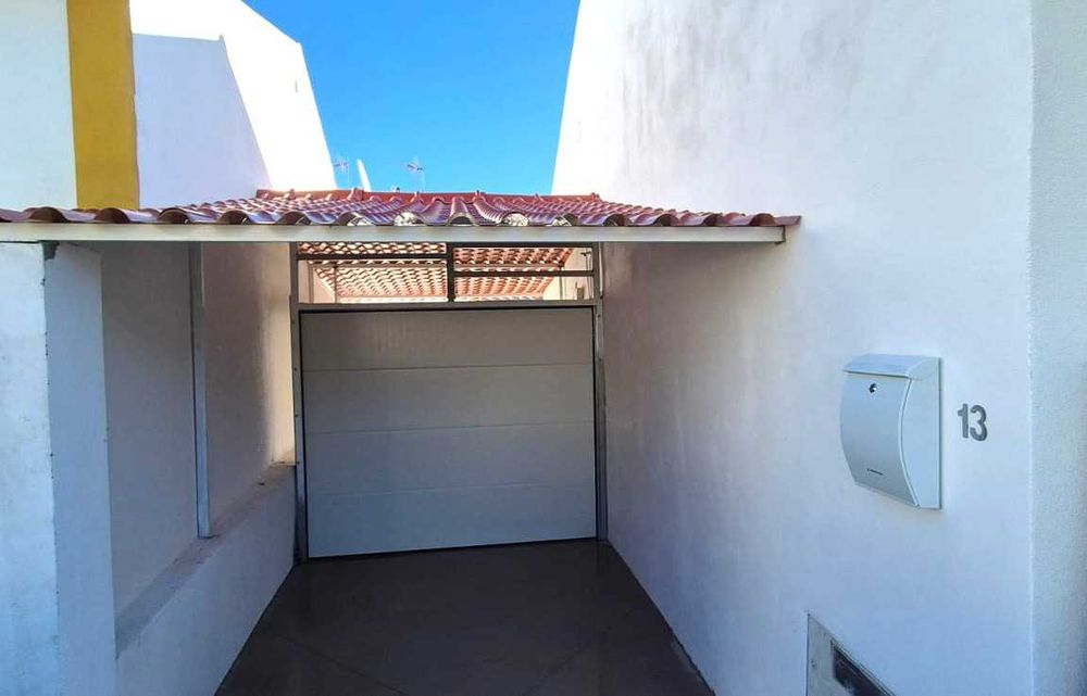 Moradia T2 + 1 Alcorochel