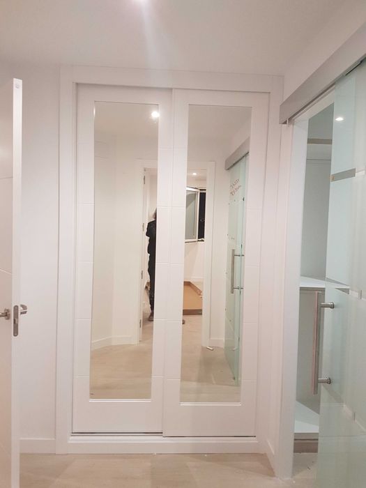 Cozinhas, Roupeiros, Estantes, Móveis a medida