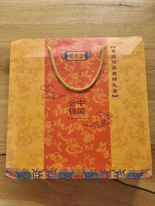Handmade krawat i szal jedwabny, ręcznie robiony Yun Brocade Chiny