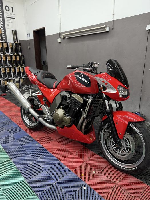 Kawasaki z750 de 2004