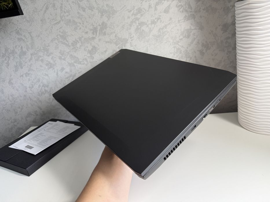 Lenovo Gaming 3/2025год/RTX2050-4GB/Razen 5-5500H/512GB/16GB/Ноутбук.