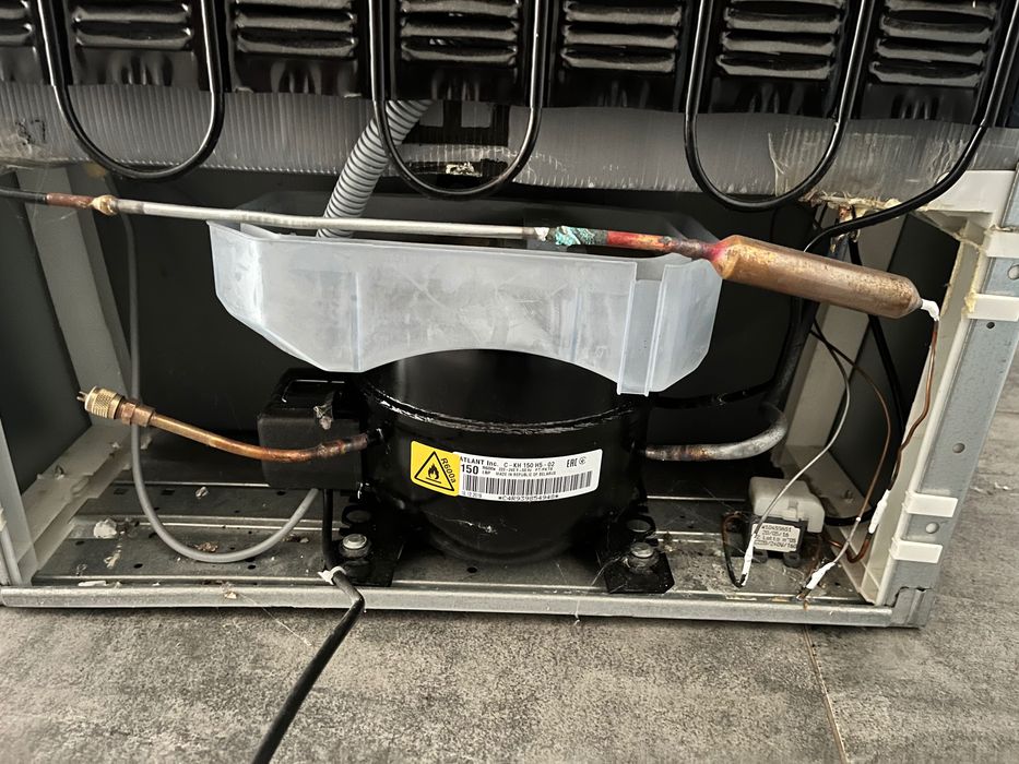 Холодильник встроенный  Whirlpool ART 963/A+/NF